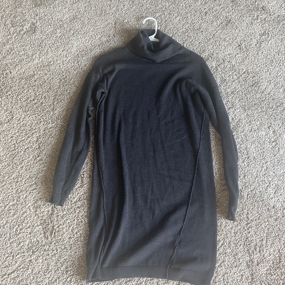 Lole Charcoal Sweater Dress in Size Small